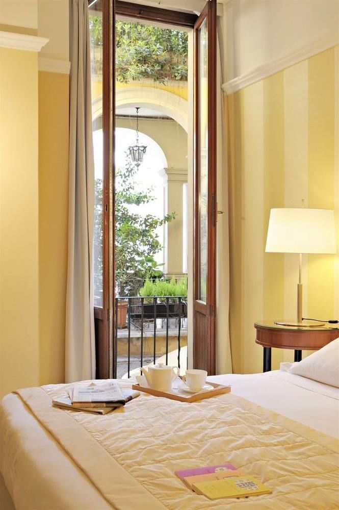 Hotel Gran Duca Di York Mailand Exterior foto